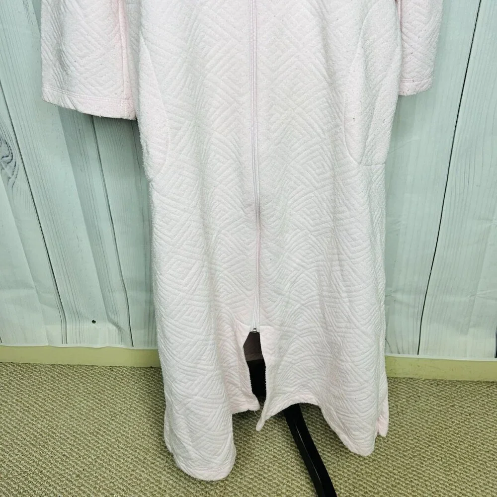 Miss Elaine Quilted Long Sleeve Robe Full Zip Sz S Embroidered Tasseled Vintage